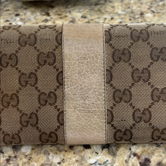 157 Authentic Gucci GG Continental Wallet - Picture 3 of 9